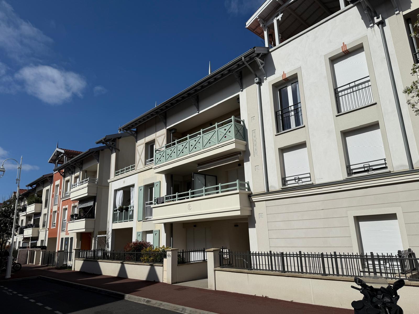 appartement 3 pièces - ARCACHON