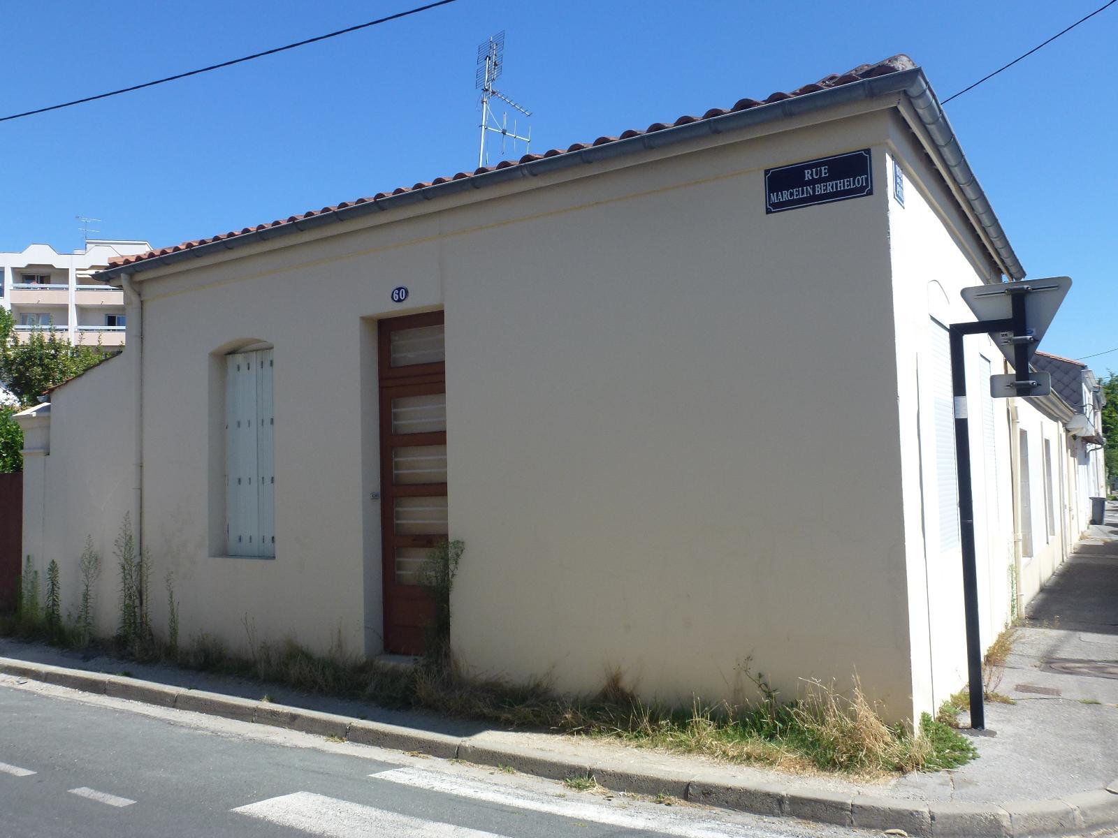 maison 2 pièces - BORDEAUX