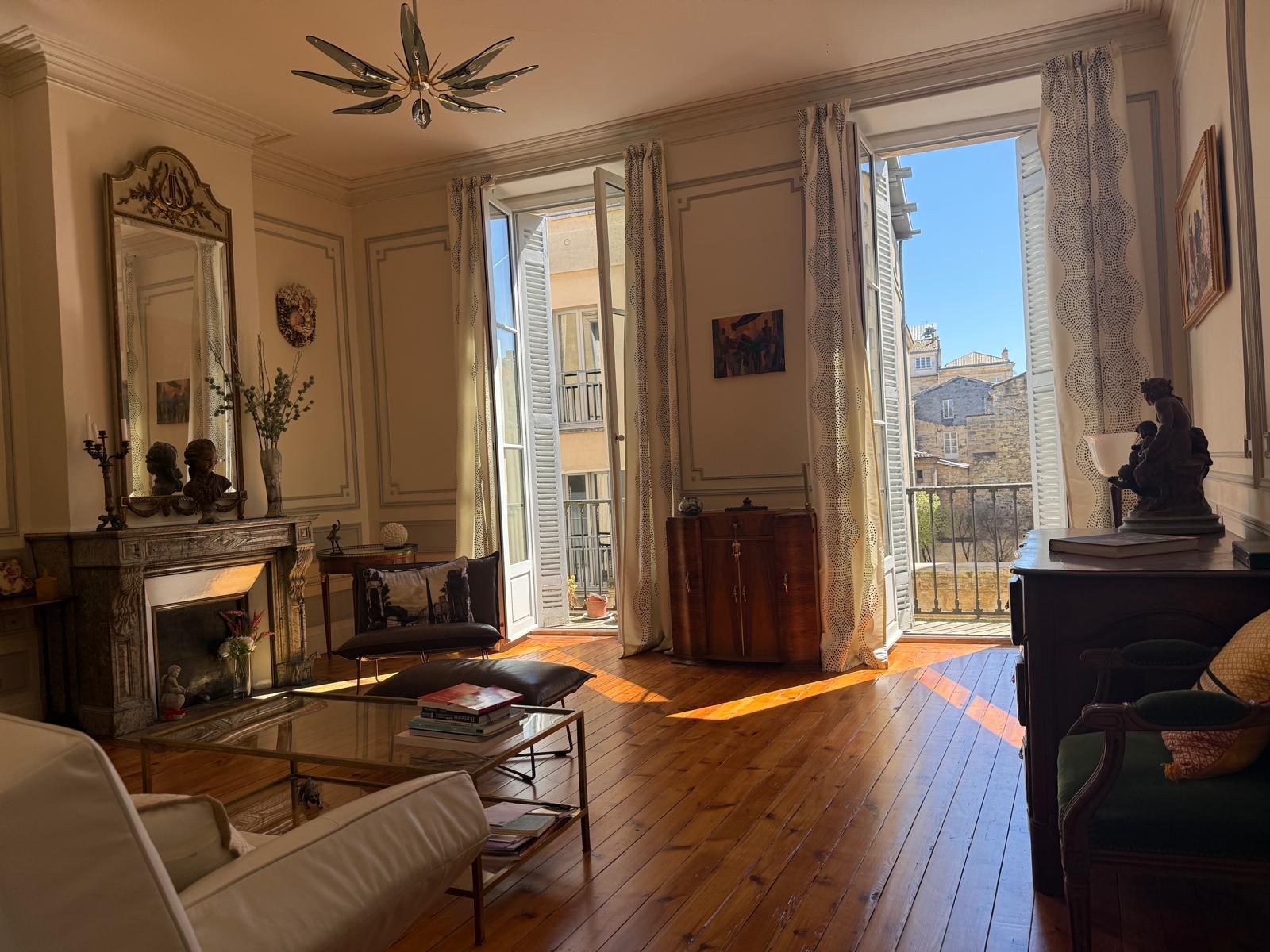 appartement 4 pièces - BORDEAUX